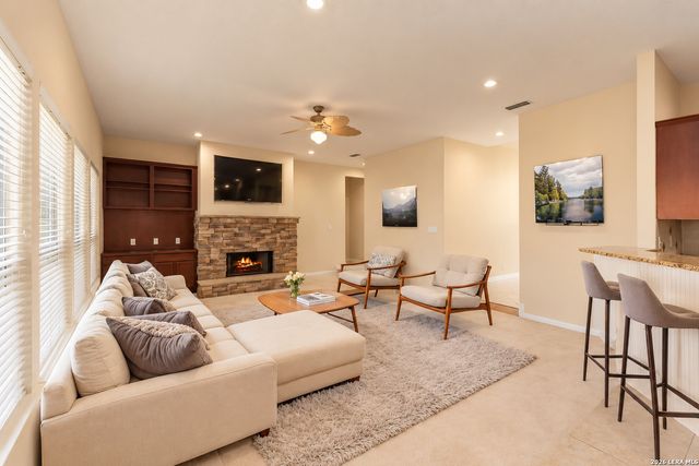 29607 Midnight Sun, Boerne, TX 78015