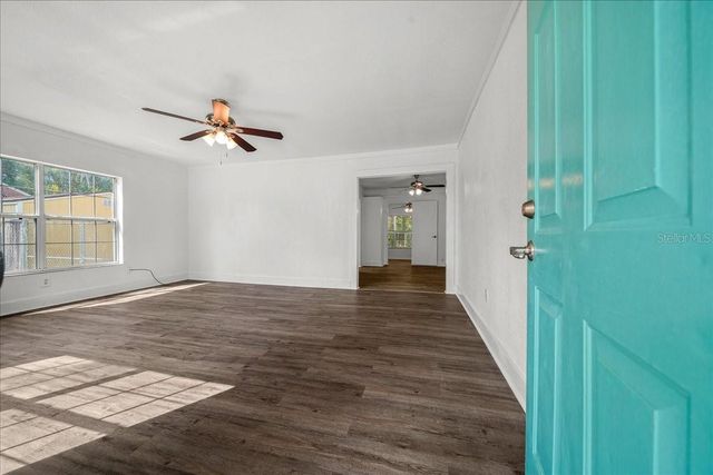 945 NE 20TH STREET, Ocala, FL 34470