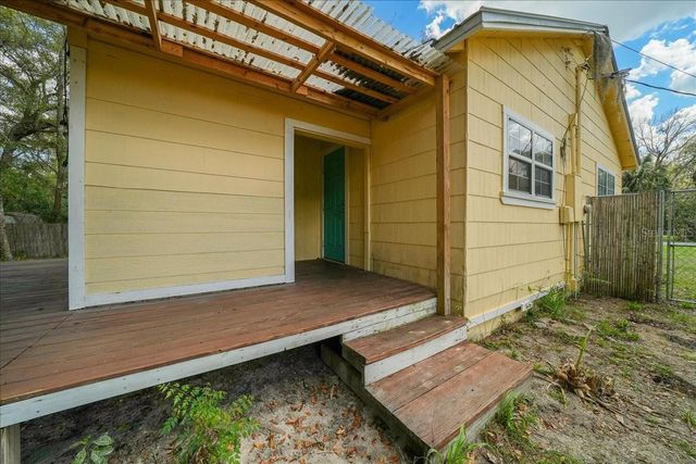 945 NE 20TH STREET, Ocala, FL 34470