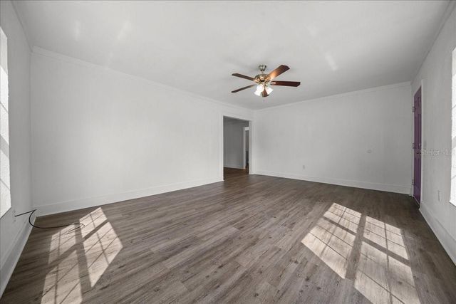 945 NE 20TH STREET, Ocala, FL 34470