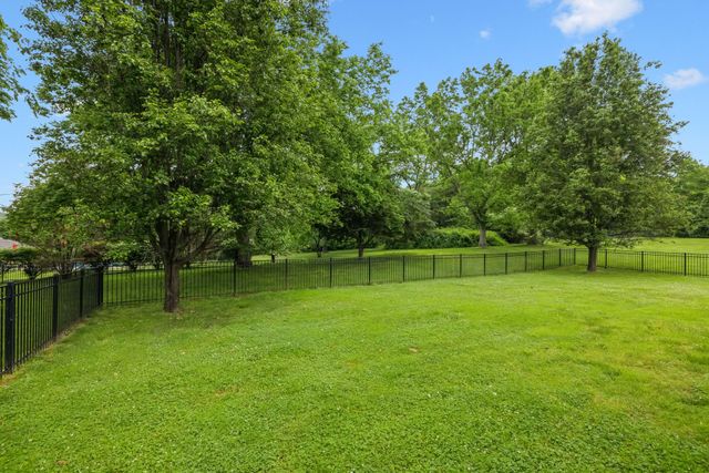 321 Granny White Pike, Brentwood, TN 37027