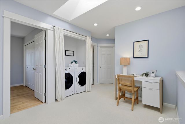 2313 N 39th Street, Seattle, WA 98103