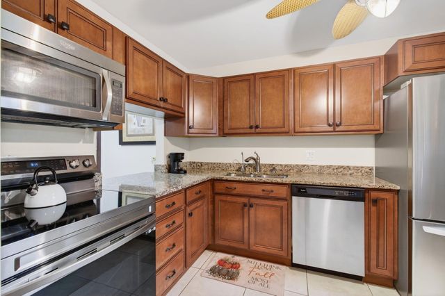 136 Lake Rebecca Drive, West Palm Beach, FL 33411