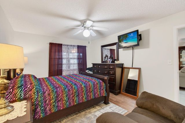 136 Lake Rebecca Drive, West Palm Beach, FL 33411