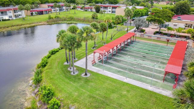 136 Lake Rebecca Drive, West Palm Beach, FL 33411