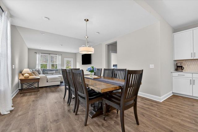 210 Wappoo Trace Lane, Summerville, SC 29486