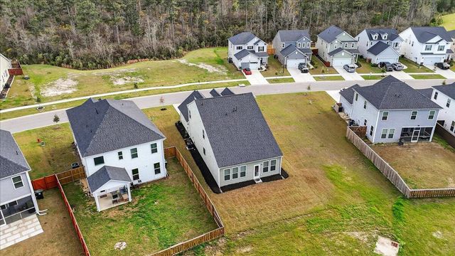 210 Wappoo Trace Lane, Summerville, SC 29486