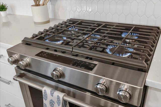 210 Wappoo Trace Lane, Summerville, SC 29486