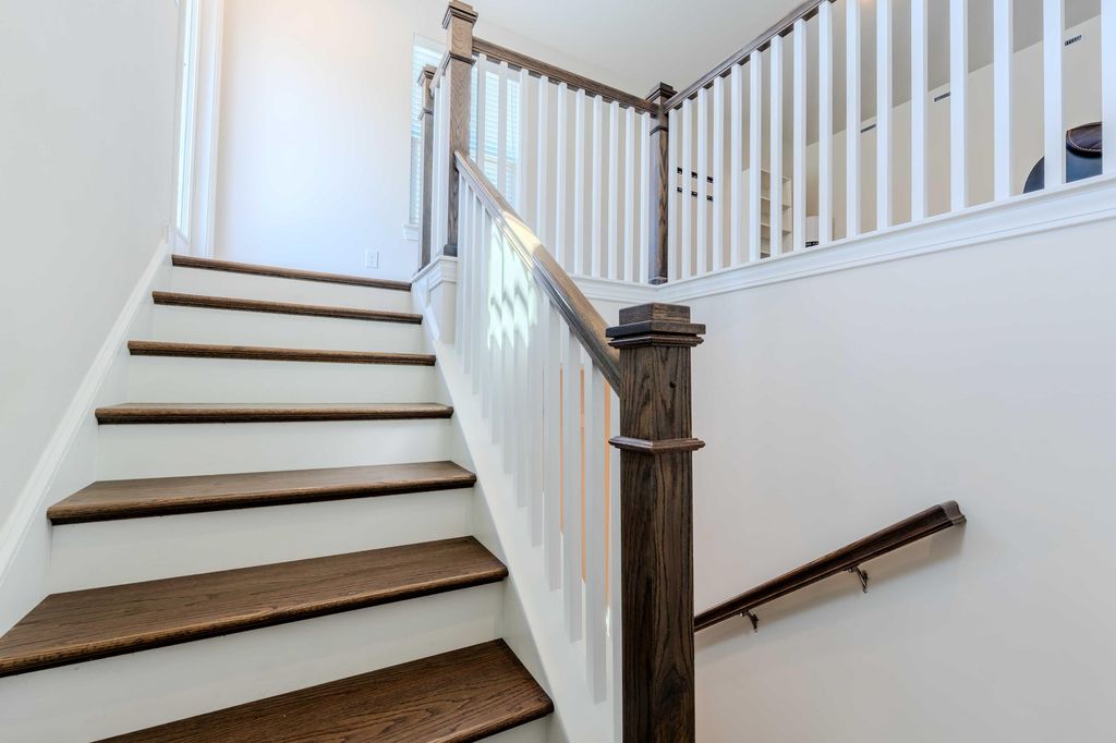 Image 19 of property listing at 210 Wappoo Trace Lane, Summerville, SC 29486