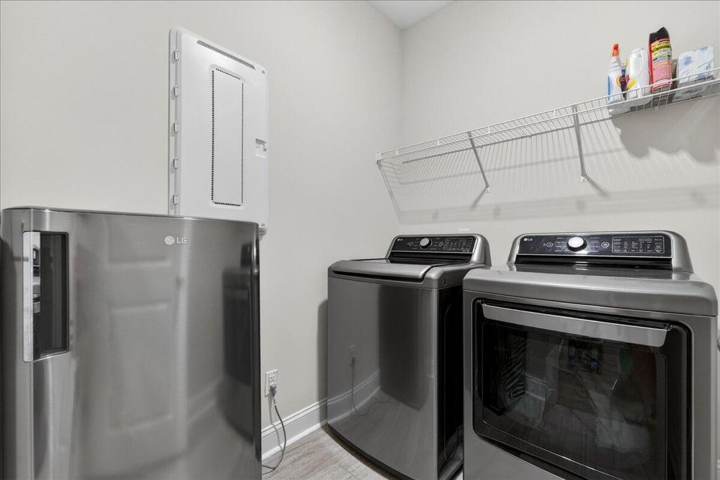 Image 30 of property listing at 210 Wappoo Trace Lane, Summerville, SC 29486