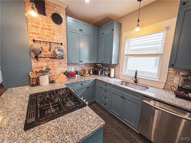 118 East Genesee Street, Auburn, NY 13021