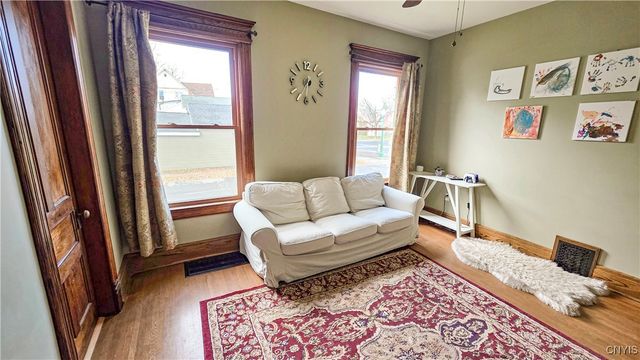 118 East Genesee Street, Auburn, NY 13021