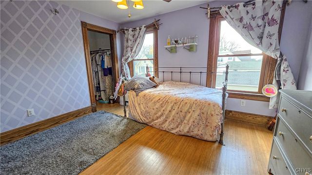 118 East Genesee Street, Auburn, NY 13021