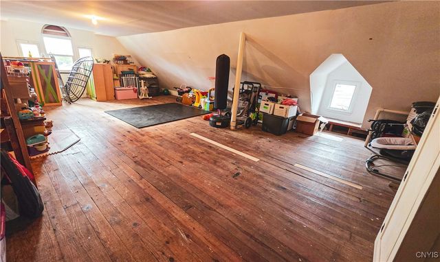 118 East Genesee Street, Auburn, NY 13021