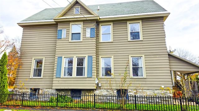 118 East Genesee Street, Auburn, NY 13021