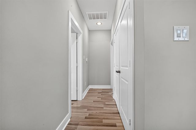 6744 Del Rio St, Houston, TX 77021