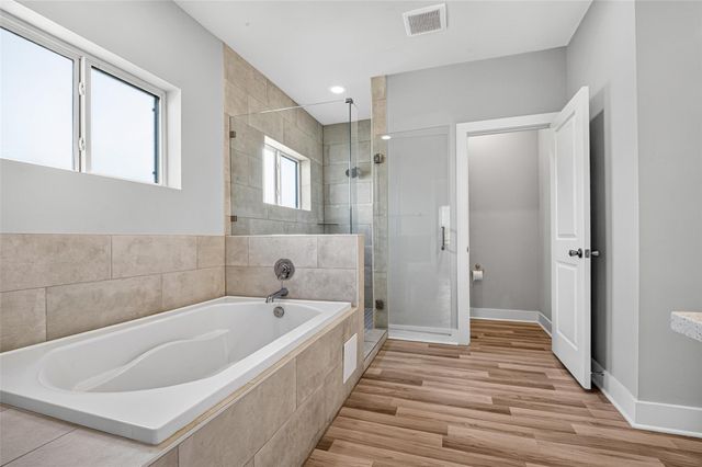 6744 Del Rio St, Houston, TX 77021