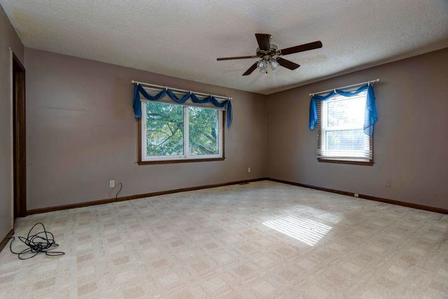 5150 S Tujunga Drive, Springfield, MO 65810