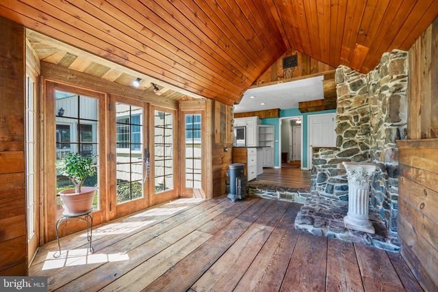 339 MOUNTAINVIEW RD, Skillman, NJ 08558