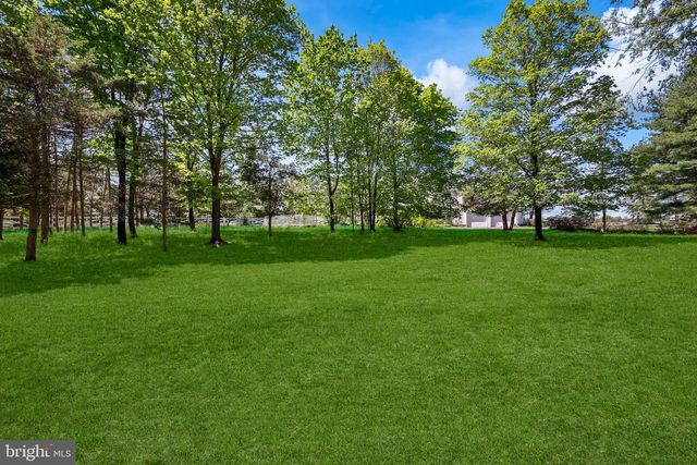 339 MOUNTAINVIEW RD, Skillman, NJ 08558