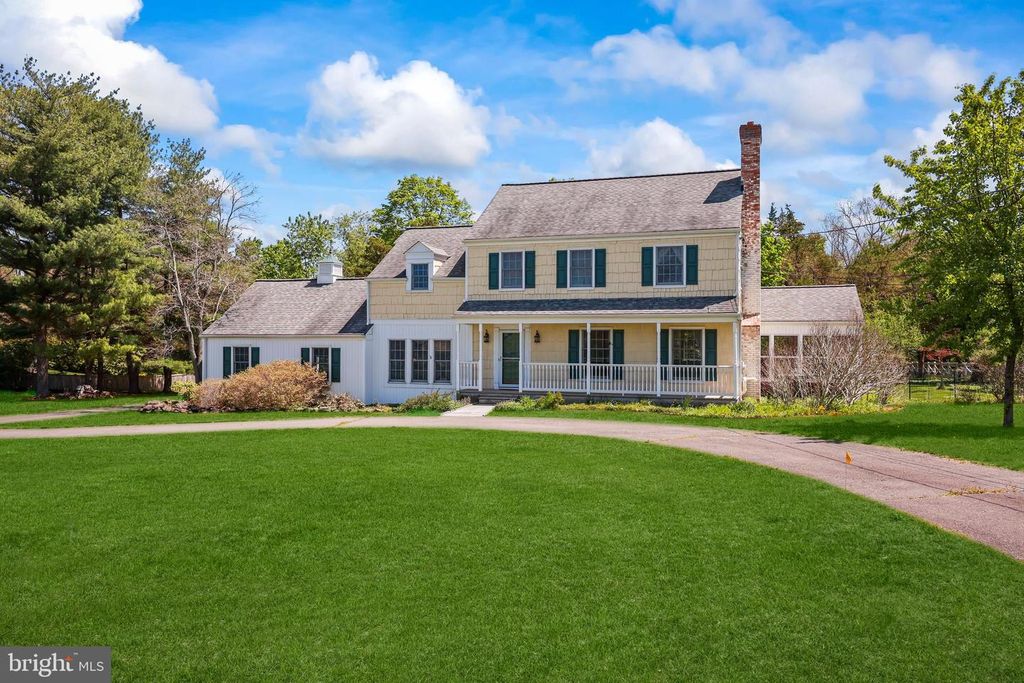Image 2 of property listing at 339 MOUNTAINVIEW RD, Skillman, NJ 08558