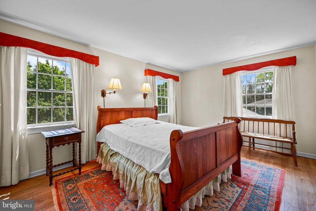 Image 28 of property listing at 339 MOUNTAINVIEW RD, Skillman, NJ 08558