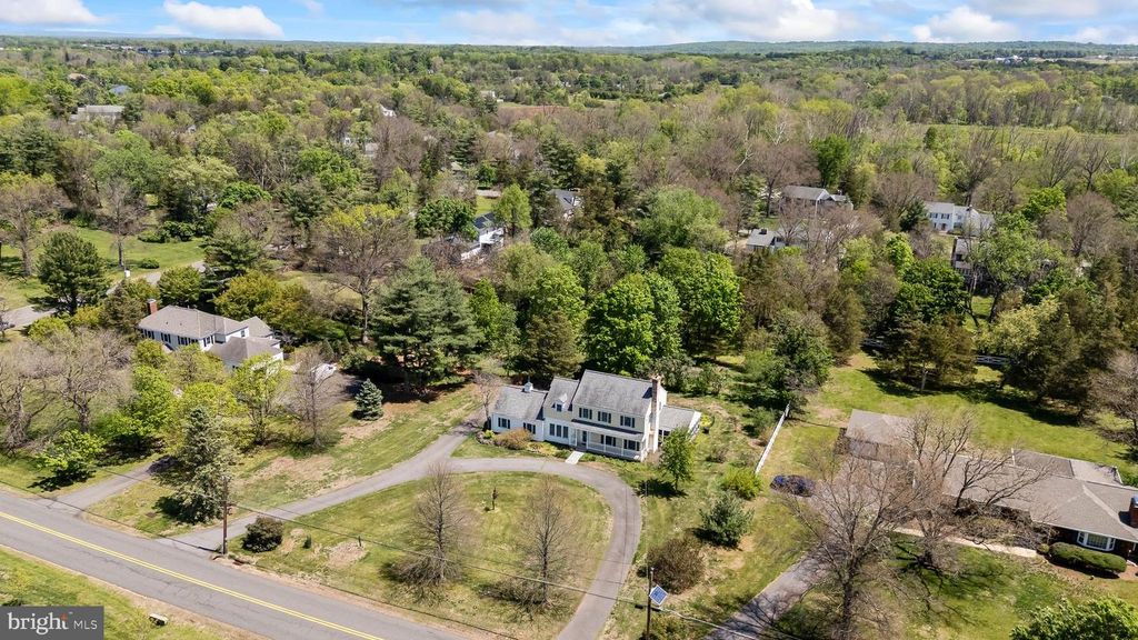 Image 42 of property listing at 339 MOUNTAINVIEW RD, Skillman, NJ 08558