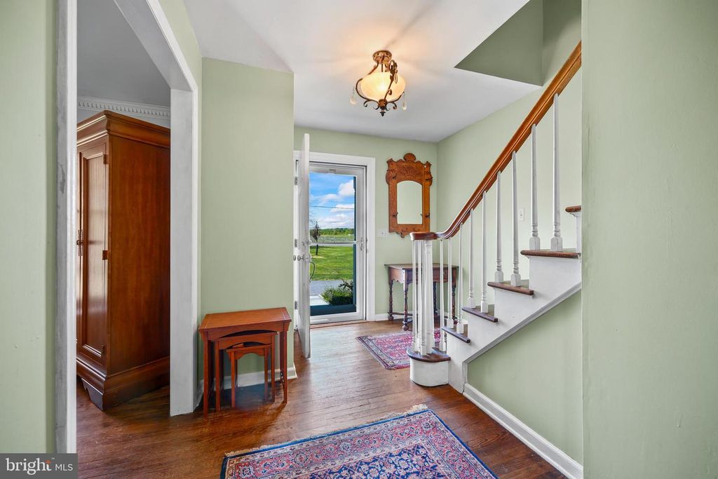 Image 5 of property listing at 339 MOUNTAINVIEW RD, Skillman, NJ 08558