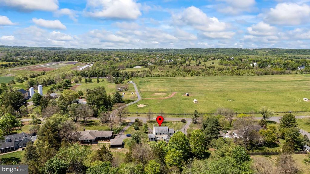 Image 51 of property listing at 339 MOUNTAINVIEW RD, Skillman, NJ 08558