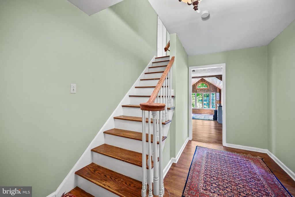 Image 6 of property listing at 339 MOUNTAINVIEW RD, Skillman, NJ 08558