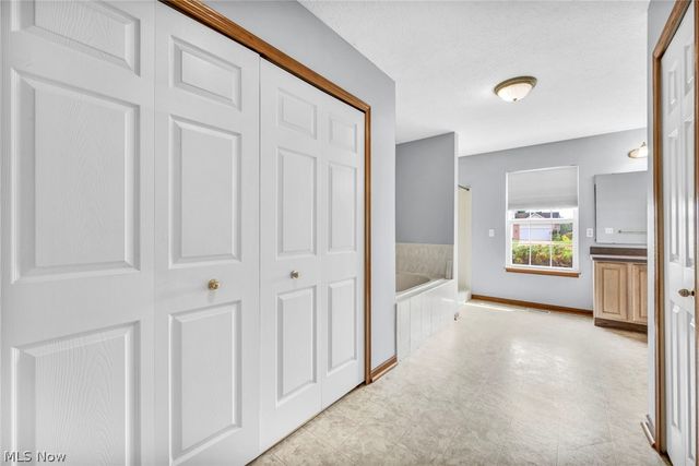 3810 Dugan Farms, Perry, OH 44081