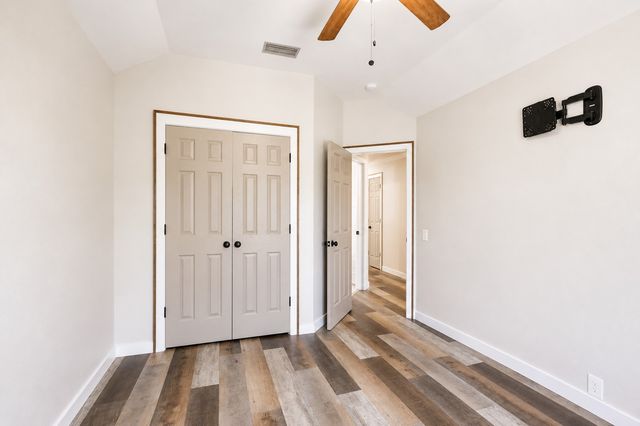 809 Glenwood Court, Mckinney, TX 75071