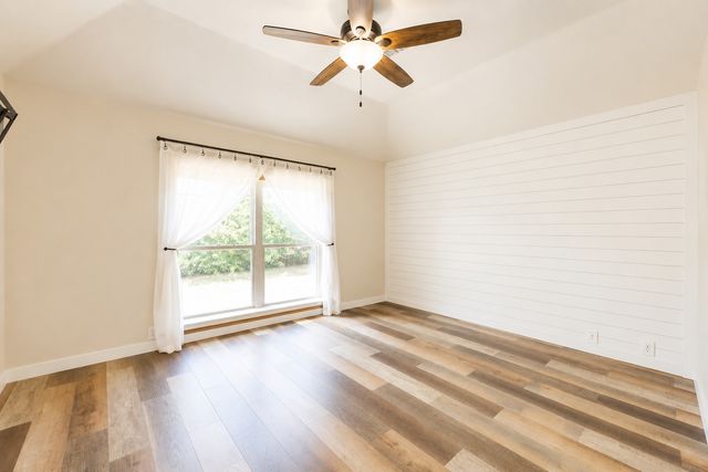 809 Glenwood Court, Mckinney, TX 75071