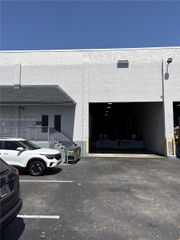 7975 NW 21 Street, Doral, FL 33122