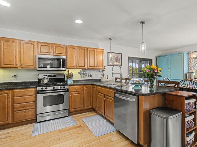 31 Horseshoe Circle, Milton, VT 05468