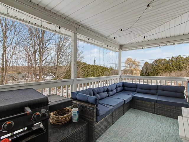 31 Horseshoe Circle, Milton, VT 05468