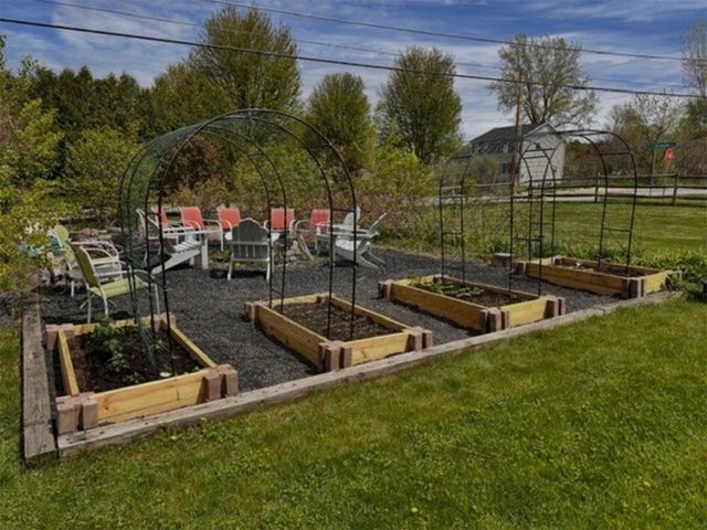 31 Horseshoe Circle, Milton, VT 05468