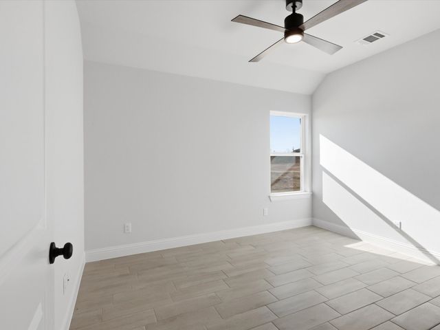 2005 Forest Bridge Drive, Azle, TX 76020