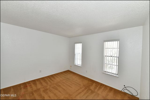 6201 Escondido Drive 17D, El Paso, TX 79912