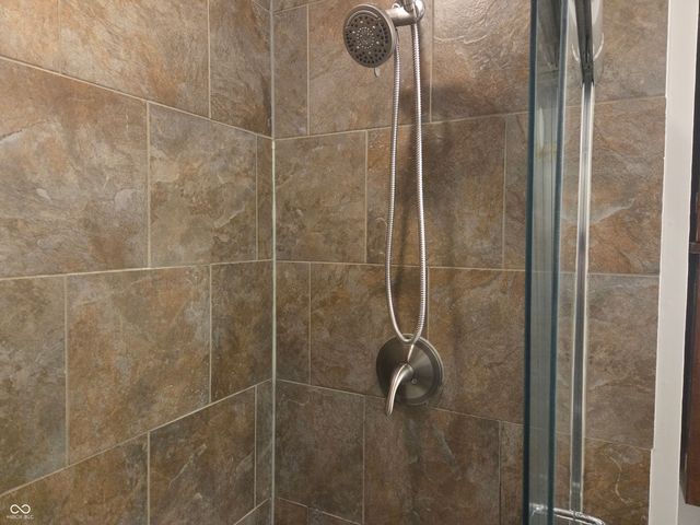 6041 N Buell Lane, Indianapolis, IN 46254