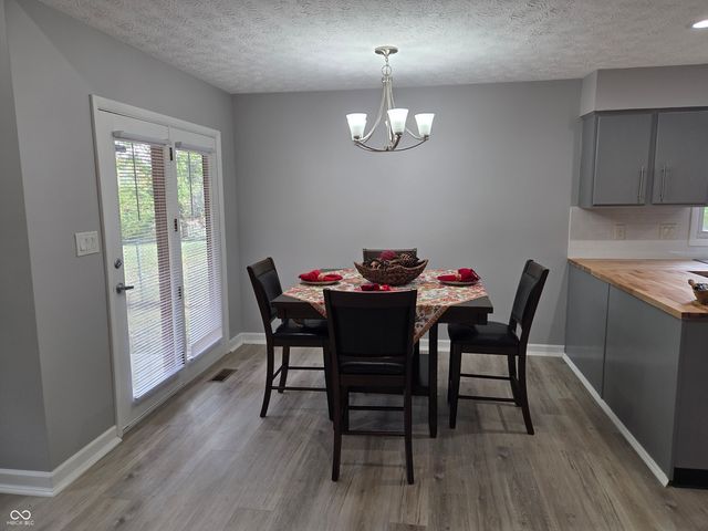 6041 N Buell Lane, Indianapolis, IN 46254