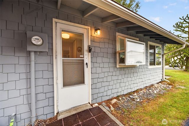 361 Salal Way, Sequim, WA 98382