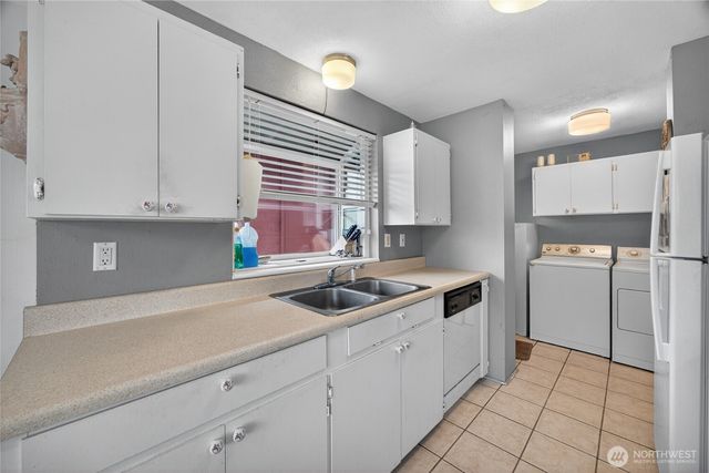361 Salal Way, Sequim, WA 98382