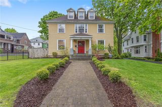 216 Highland Avenue, Syracuse, NY 13203