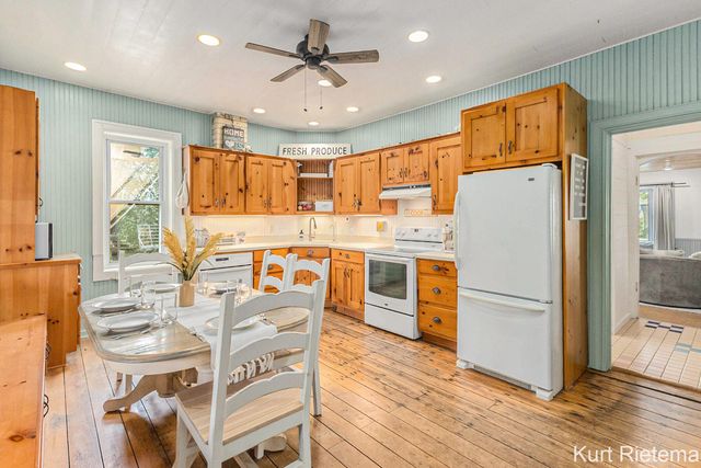 11593 Greenly Street, Holland Twp, MI 49424