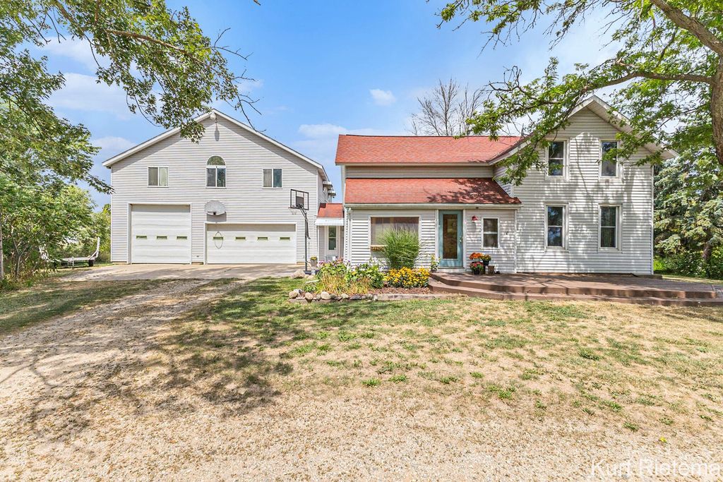11593 Greenly Street, Holland Twp, MI 49424