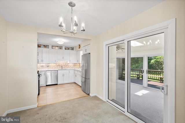 5308 INVERCHAPEL RD, Springfield, VA 22151