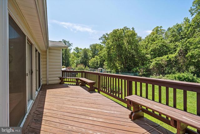 5308 INVERCHAPEL RD, Springfield, VA 22151