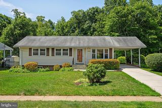 5308 INVERCHAPEL RD, Springfield, VA 22151