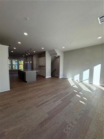 2617 Camphor Xing SE, Smyrna, GA 30080